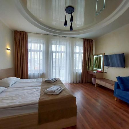 Graff Hotel Dnipro Extérieur photo